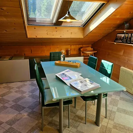 Gemuetliche Mit Sauna Inmitten Der Berge Apartman