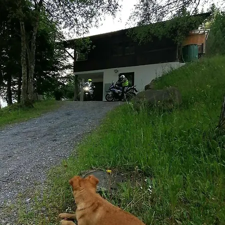 Gemuetliche Mit Sauna Inmitten Der Berge Lägenhet