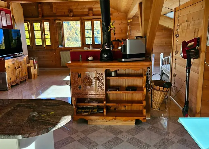 Gemuetliche Mit Sauna Inmitten Der Berge