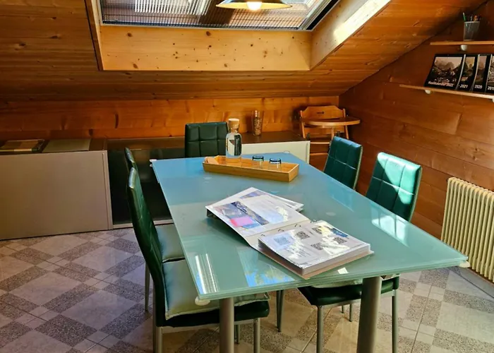 Gemuetliche Mit Sauna Inmitten Der Berge Lejlighed