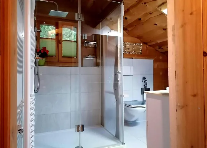 Gemuetliche Mit Sauna Inmitten Der Berge