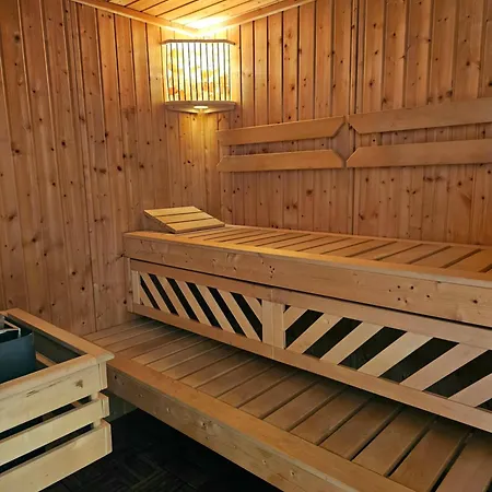 Gemuetliche Mit Sauna Inmitten Der Berge